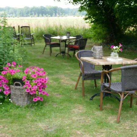 Rezonans Frühstückspension 3*